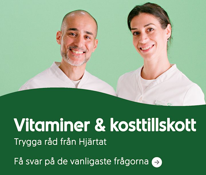 Ingång till en rådgivande artikel om vitaminer & kosttillskott. Två farmaceuter står framför en grön bakgrund. Under dem står det "Vitaminer & kosttillskott - trygga råd från Hjärtat" och "Få svar på de vanligaste frågorna".