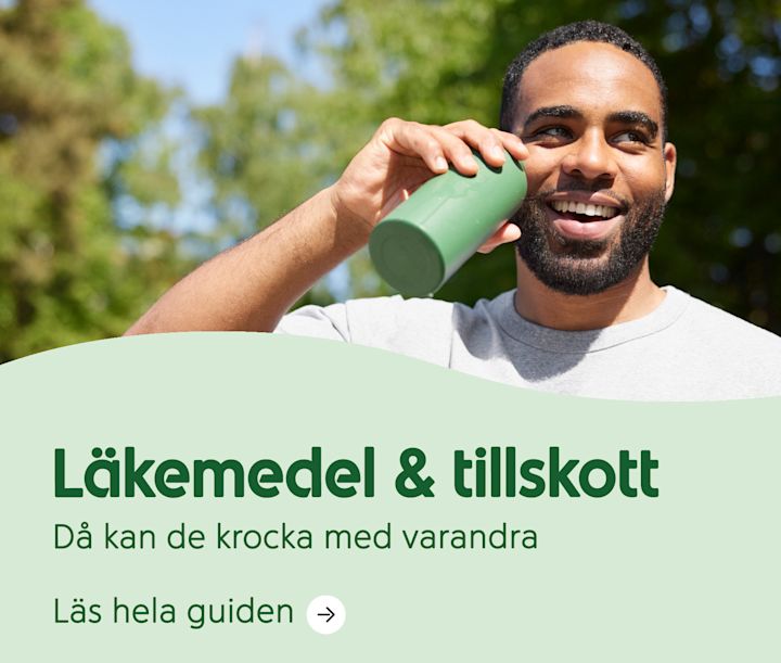Ingång till en rådgivande artikel om läkemedel och kosttillskott. En man står utomhus och dricker vatten ur en vatten flaska. Under honom står texten "Läkemedel & tillskott - då kan de krocka med varandra" och "Läs hela guiden".