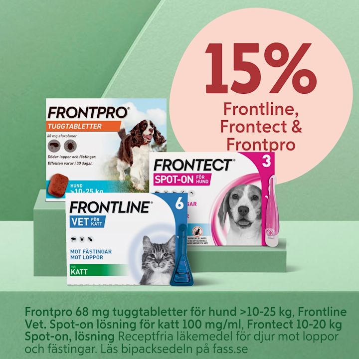 Tre förpackningar med djurspot-on och tuggbara loppp- och fästingmedel (Frontpro, Frontect och Frontline) uppställda på gröna block med en stor rosa cirkel där texten "15% Frontline, Frontect & Frontpro" syns.