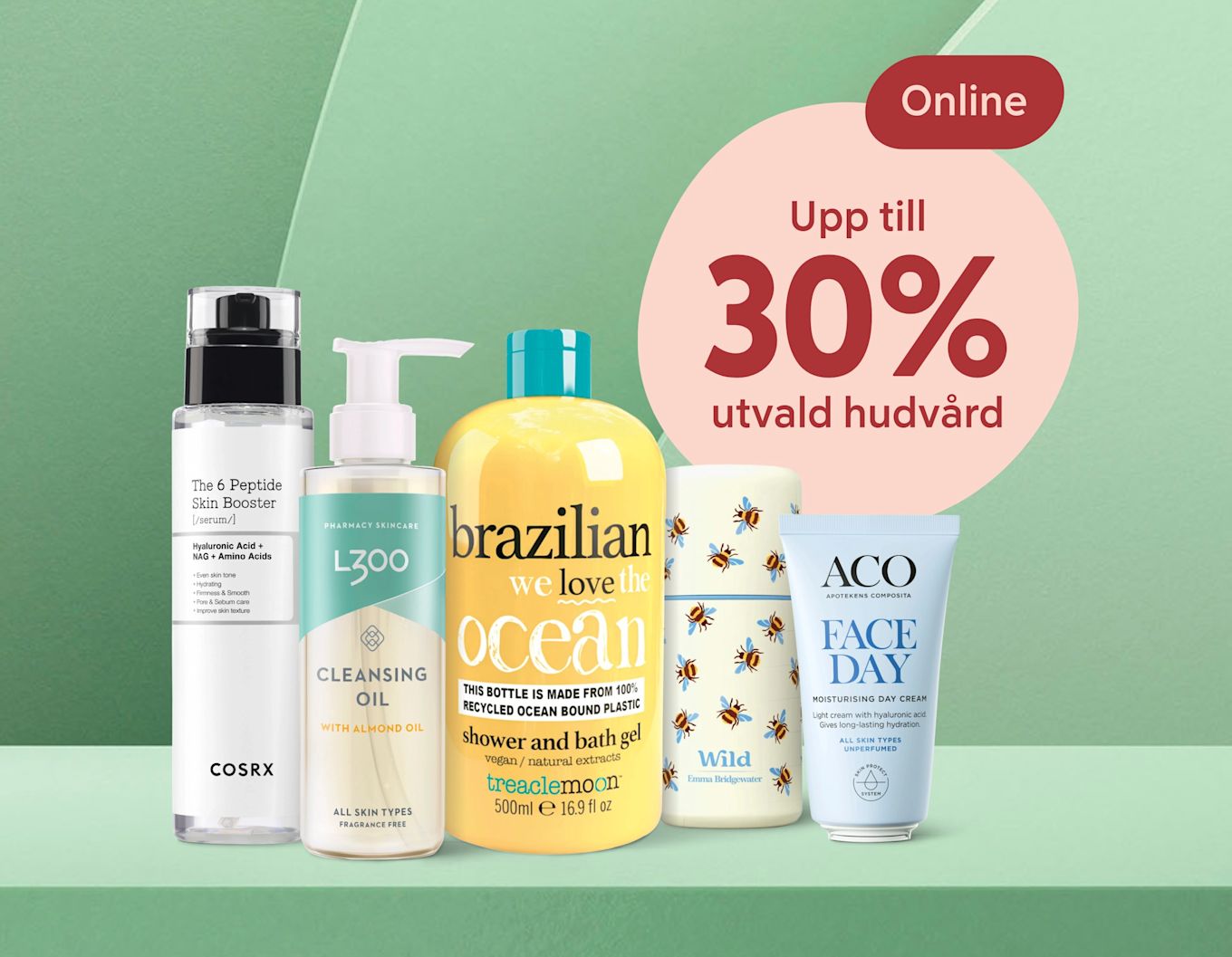 Fem hudvårdsflaskor i rad på en mintgrön bakgrund med rosa cirkeltext som lyder "Upp till 30% utvald hudvård" och en röd etikett "Online".
