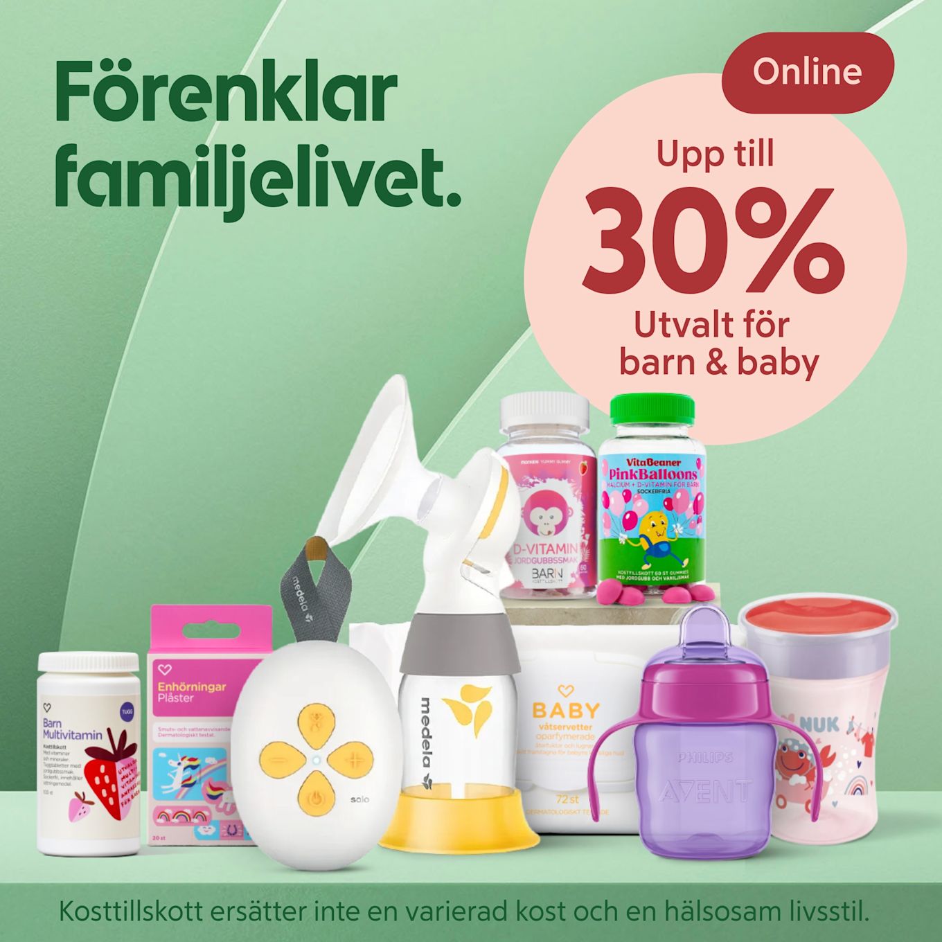 Barn- och babytillbehör som bröstpump, vitamintabletter, plåster, våtservetter och nappflaska visas på grön bakgrund med text om 30% rabatt online.