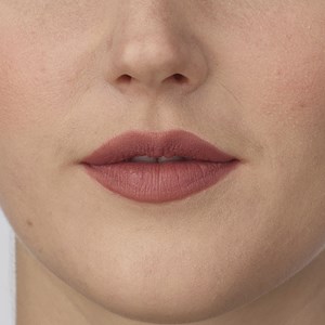 IsaDora Perfect Moisture Lipstick Refill 4g 012 Velvet Nude 