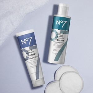 No7 Protect & Perfect Intense Advanced Cleansing Water 200 ml